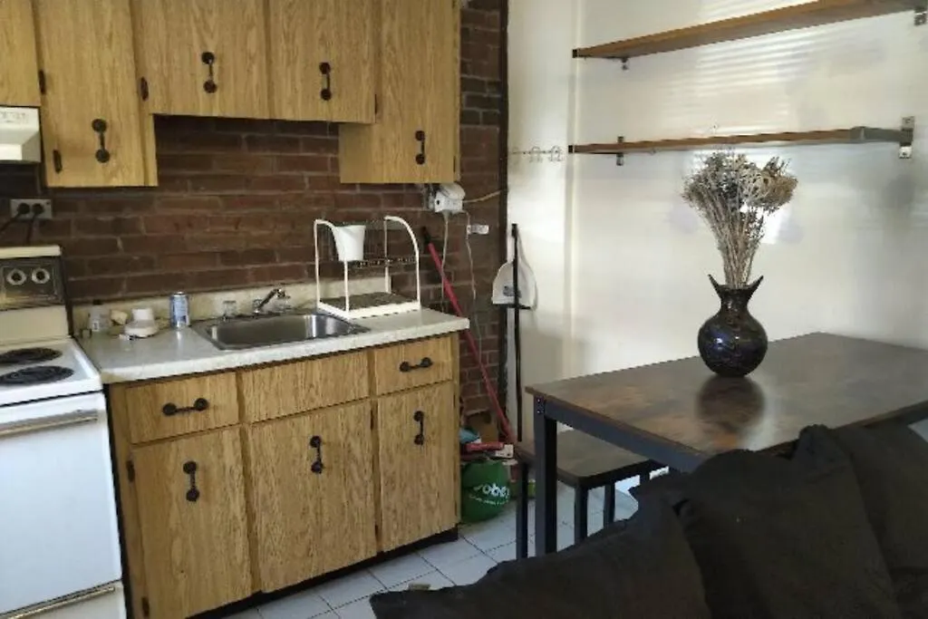Holiday home Awesome Cozy 1 Bedroom Coachhouse Toronto Canada